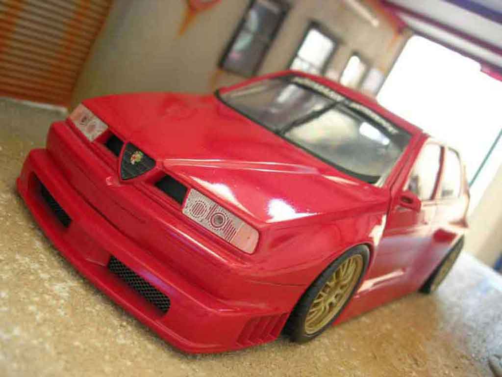 Alfa Romeo 155 q4 preparation tuning 1/18 Ut Models