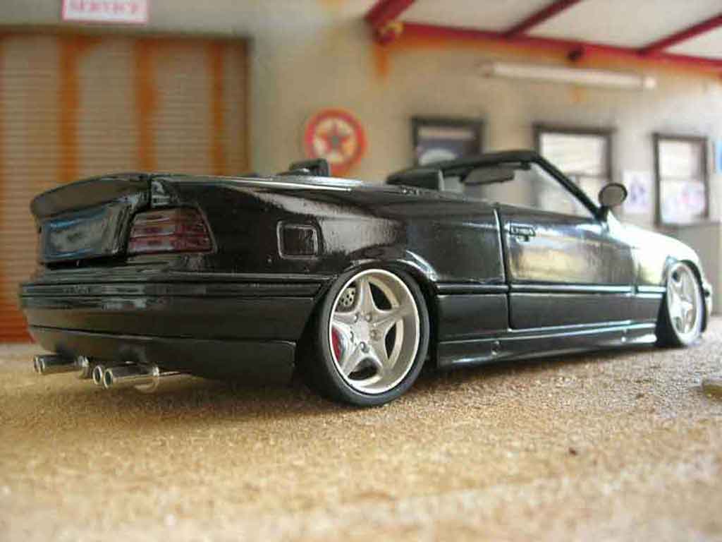 Bmw 325 E36 1/18 Maisto E36 cabriolet zwart swap z3m jantes z3m spoiler z3m modelauto