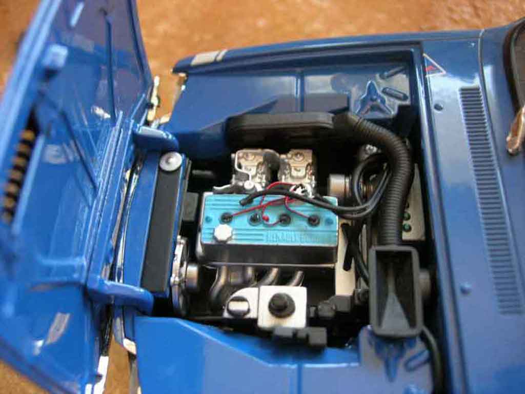 Renault 12 Gordini rallye #2 blauw 1/18 Solido