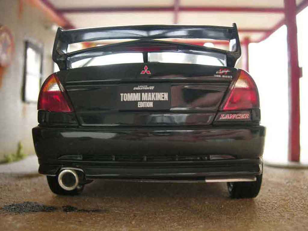 Mitsubishi Lancer Evolution VI tommi makinen edition zwart 1/18 Autoart