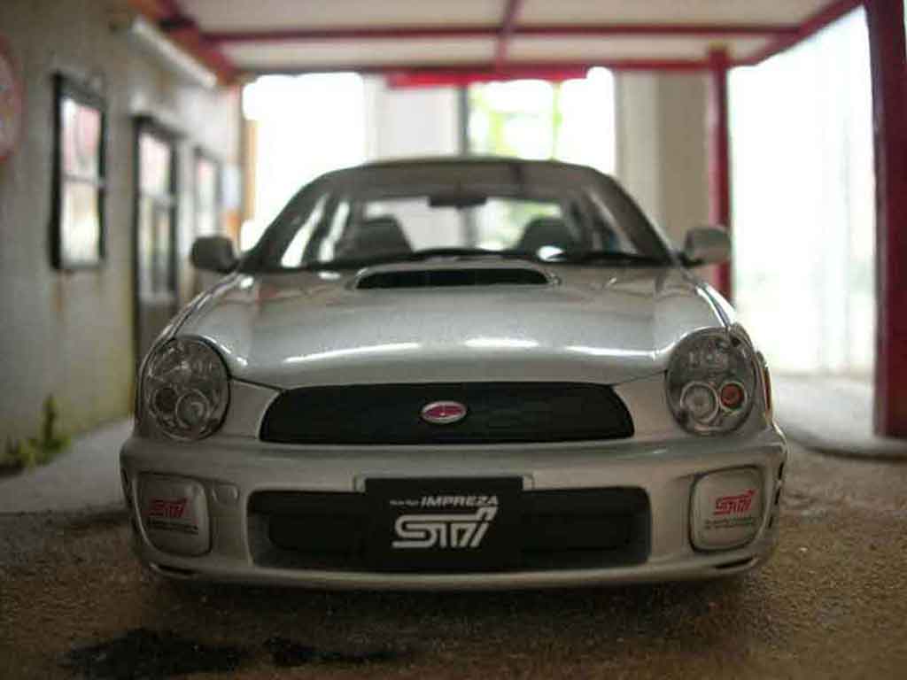 Subaru Impreza WRX 1/18 Autoart STI WRX grijs modelauto