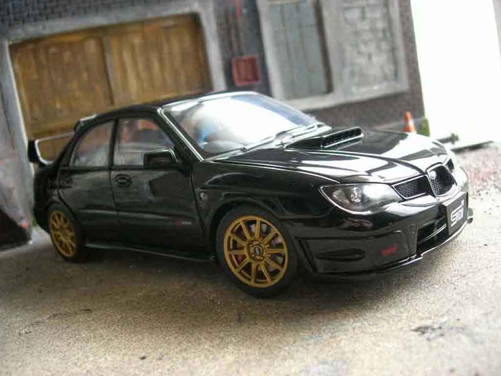 Subaru Impreza WRX STI 2006 zwart 1/18 Autoart
