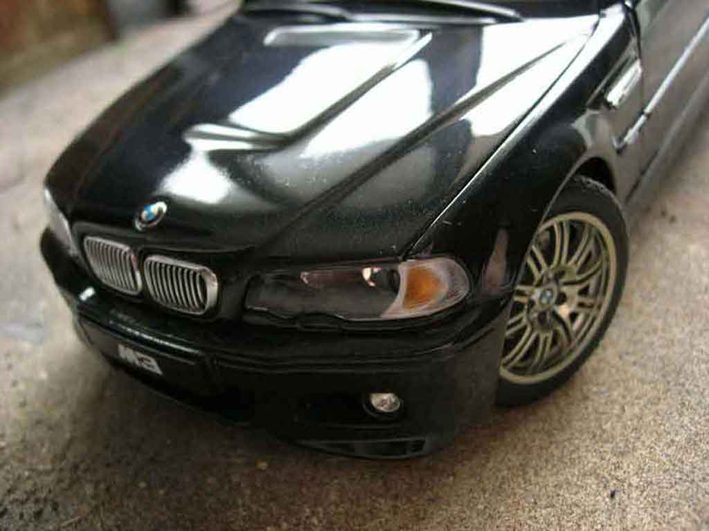 Bmw M3 coupe E46 zwart 1/18 Autoart