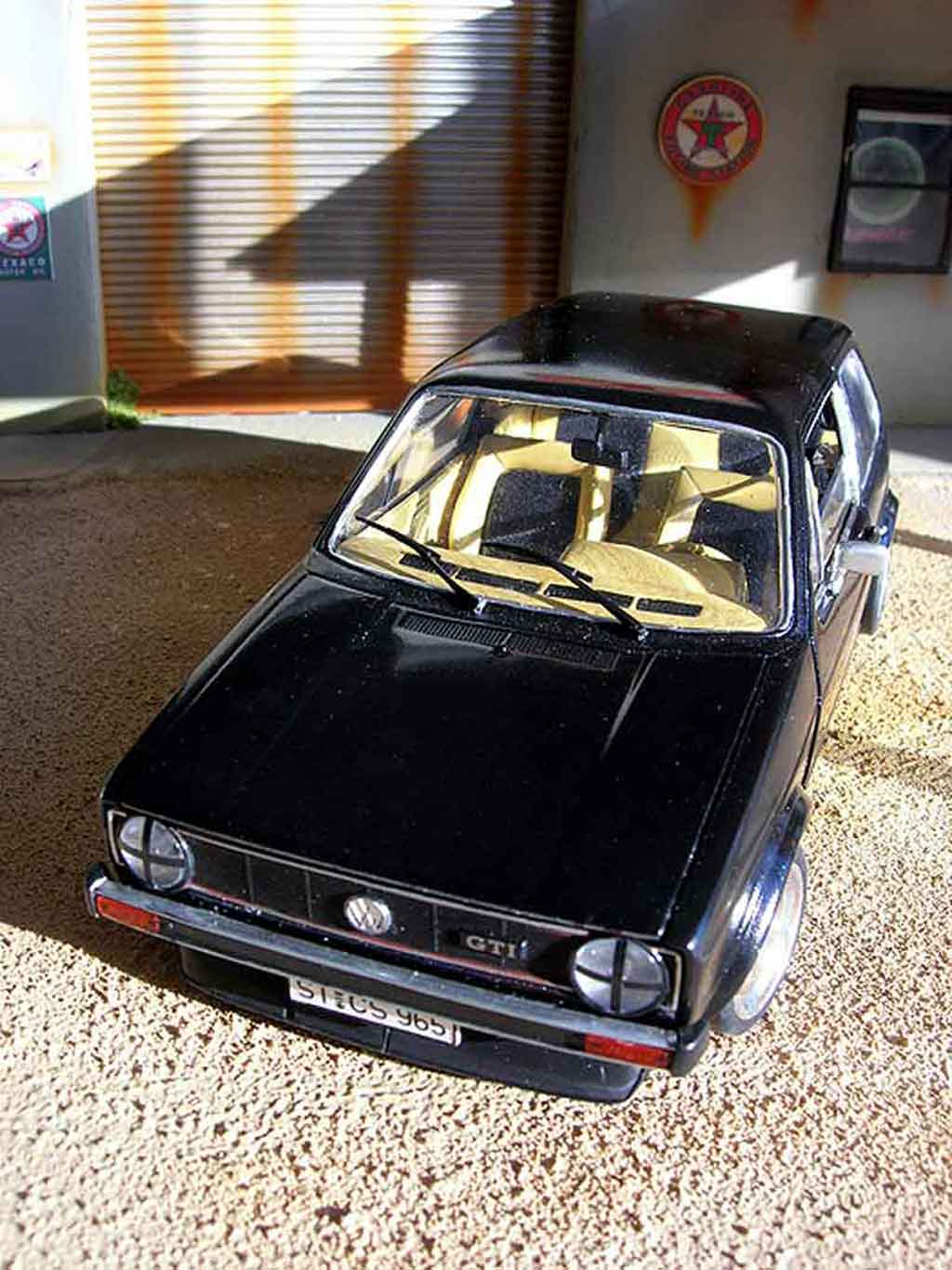 Volkswagen Golf GTI 1 swap moteur audi tt zwart 1/18 Solido