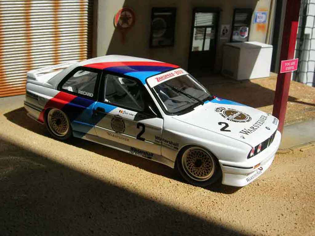 Bmw M3 coupe DTM E30 warsteiner 1/18 Minichamps