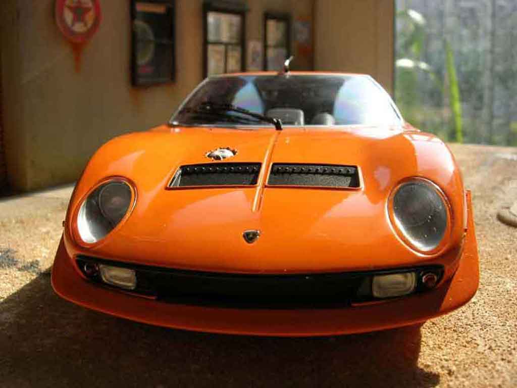 Lamborghini Miura Jota svr oranje 1/18 Kyosho