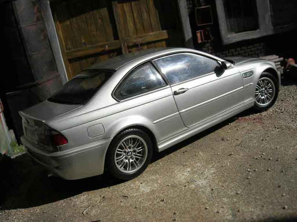 Bmw M3 coupe E46 grijs 1/18 Kyosho