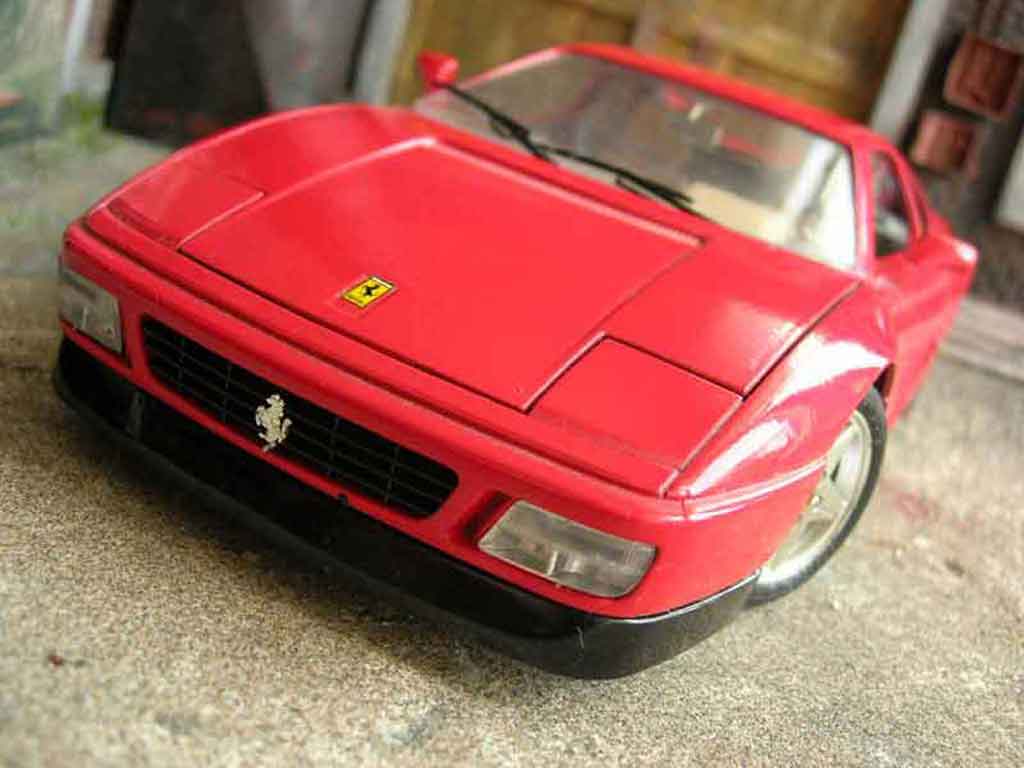 Ferrari 348 TB rood 1/18 Burago