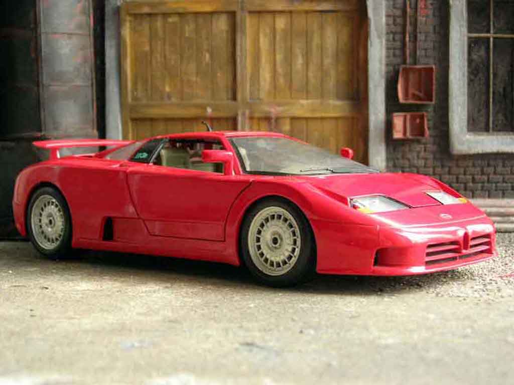 Bugatti EB110 GT 1/18 Burago