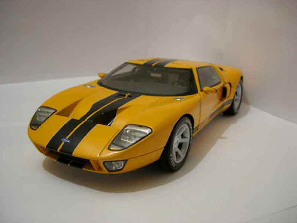 Ford GT 1/18 Beanstalk Group Concept geel modelauto