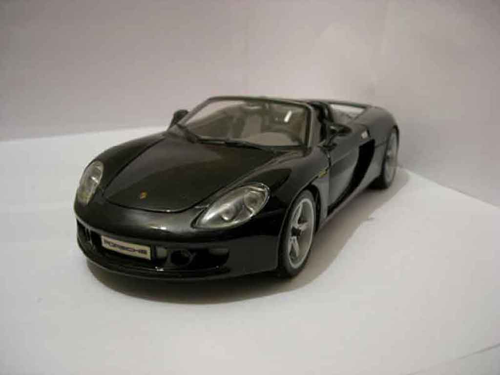 Porsche Carrera GT 1/18 Maisto zwart modelauto