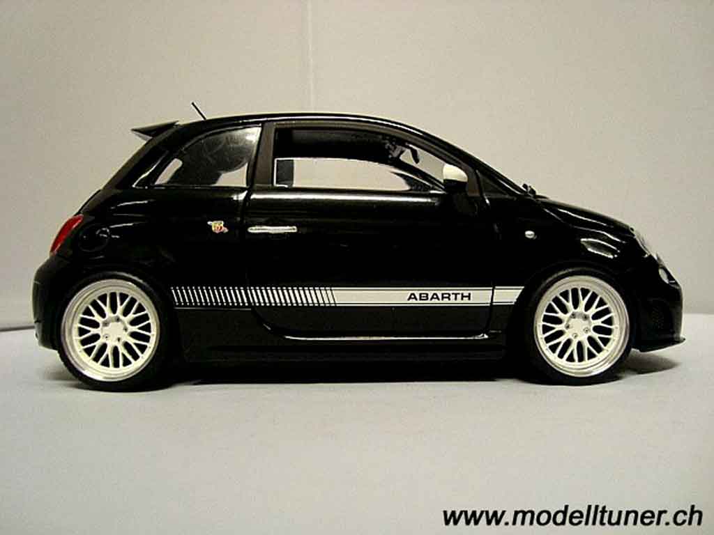 Fiat 500 Abarth zwart 2007 1/18 Mondo Motors