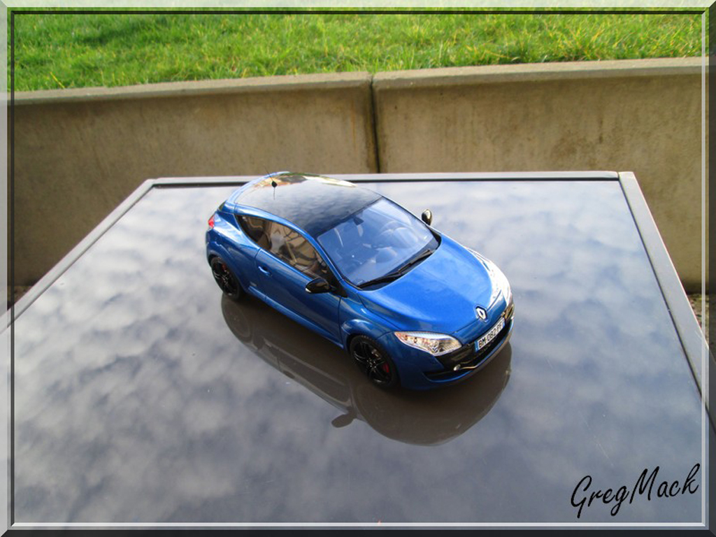 Renault Megane RS 250 (Ex BRI) sport 1/18 Ottomobile