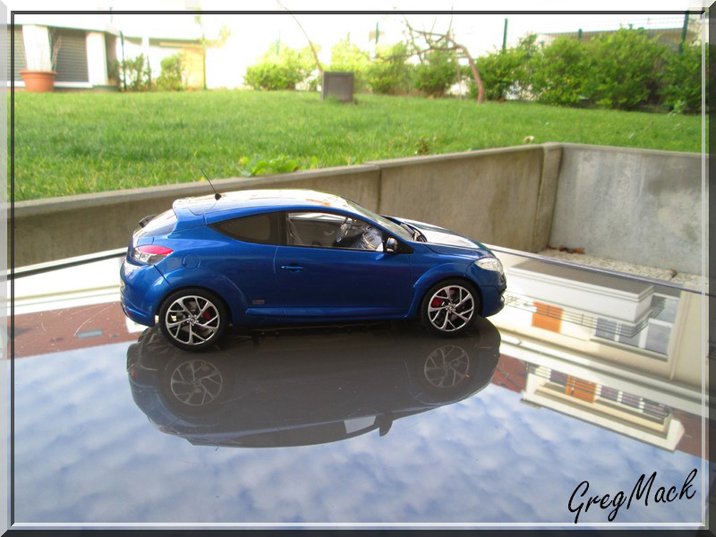 Renault Megane RS 250 (Ex BRI) sport 1/18 Ottomobile