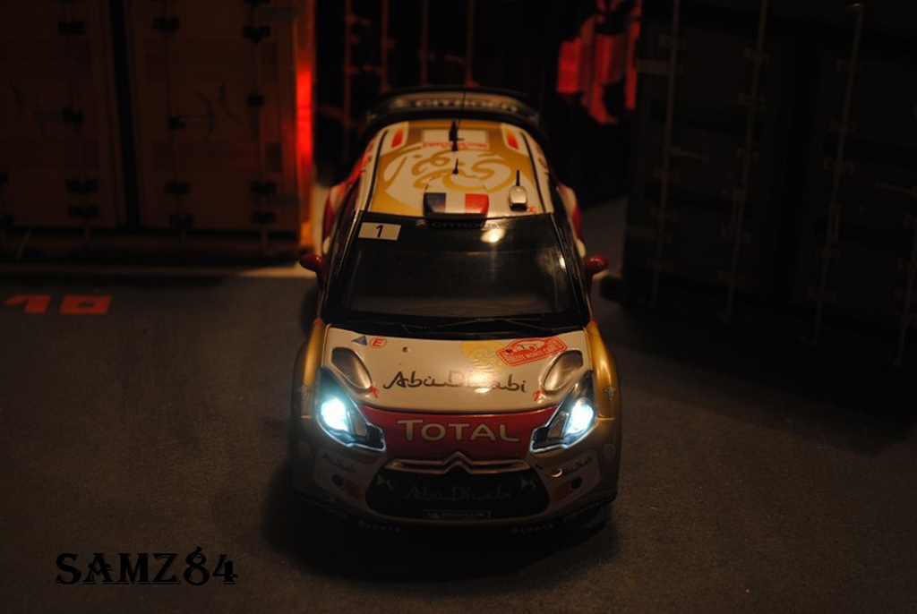 DS Automobiles DS3 WRC 2013 Winner Monte-Carlo Loeb/Elena LED 1/18 Norev