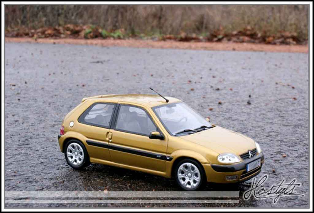Citroen Saxo 1/18 Ottomobile vts geel heliodor modelauto