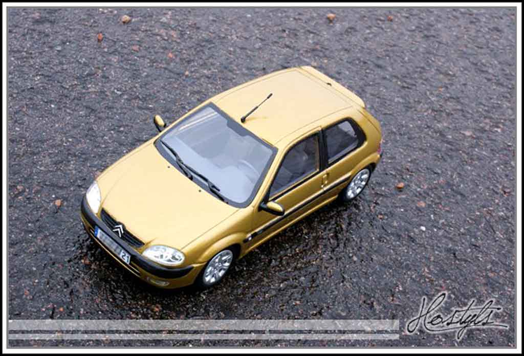 Citroen Saxo VTS geel heliodor 1/18 Ottomobile