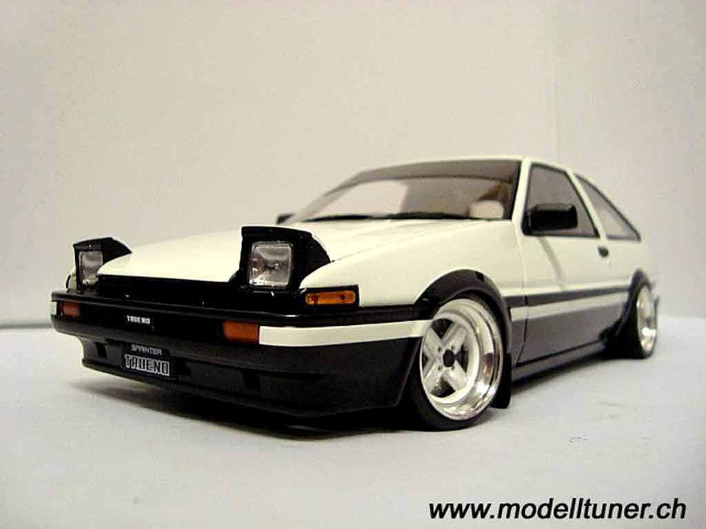 Toyota Trueno 1/18 Autoart preparation drift modelauto