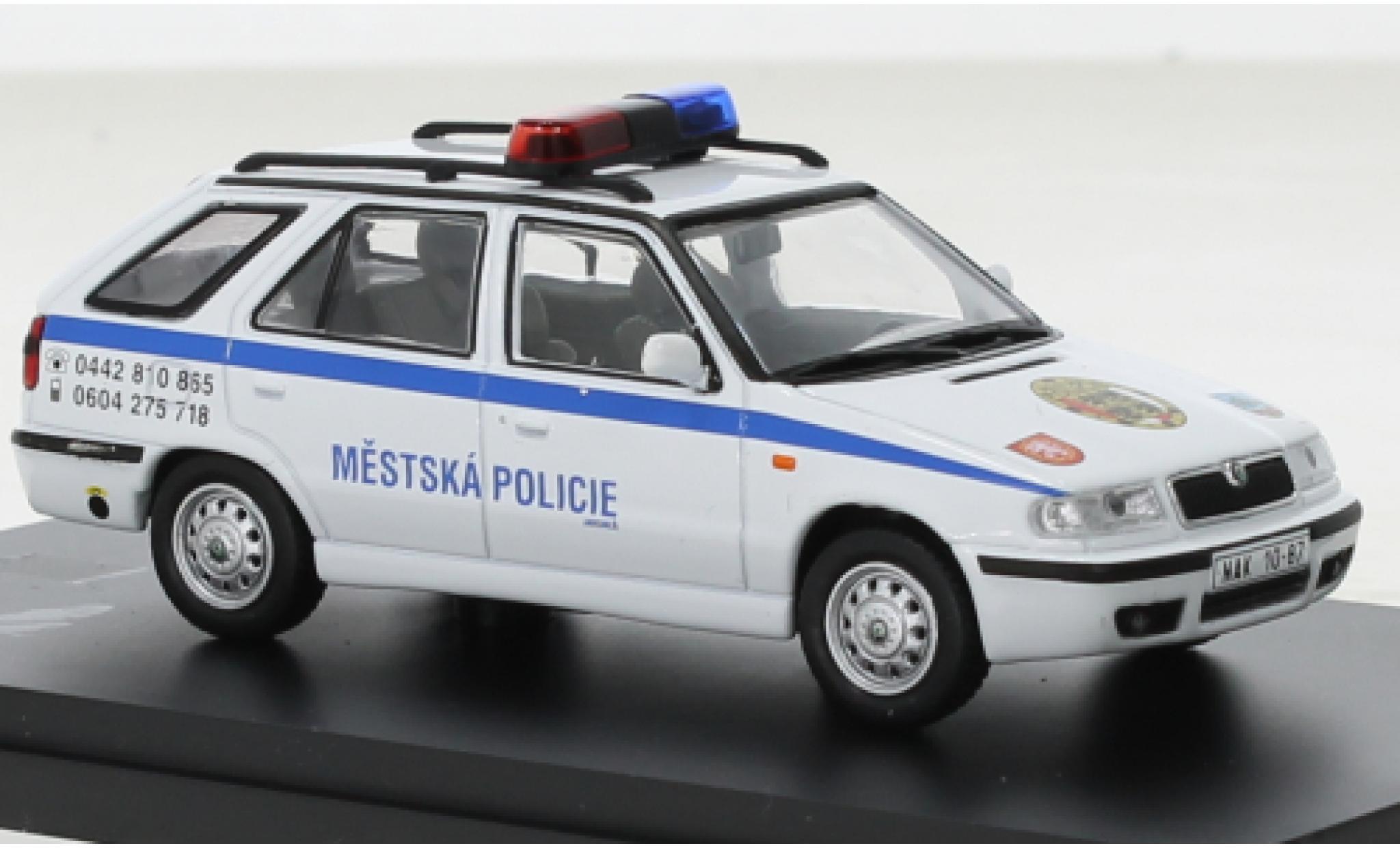 Skoda Felicia 1/43 Abrex FL Combi Mestska Policie 1998 modelauto