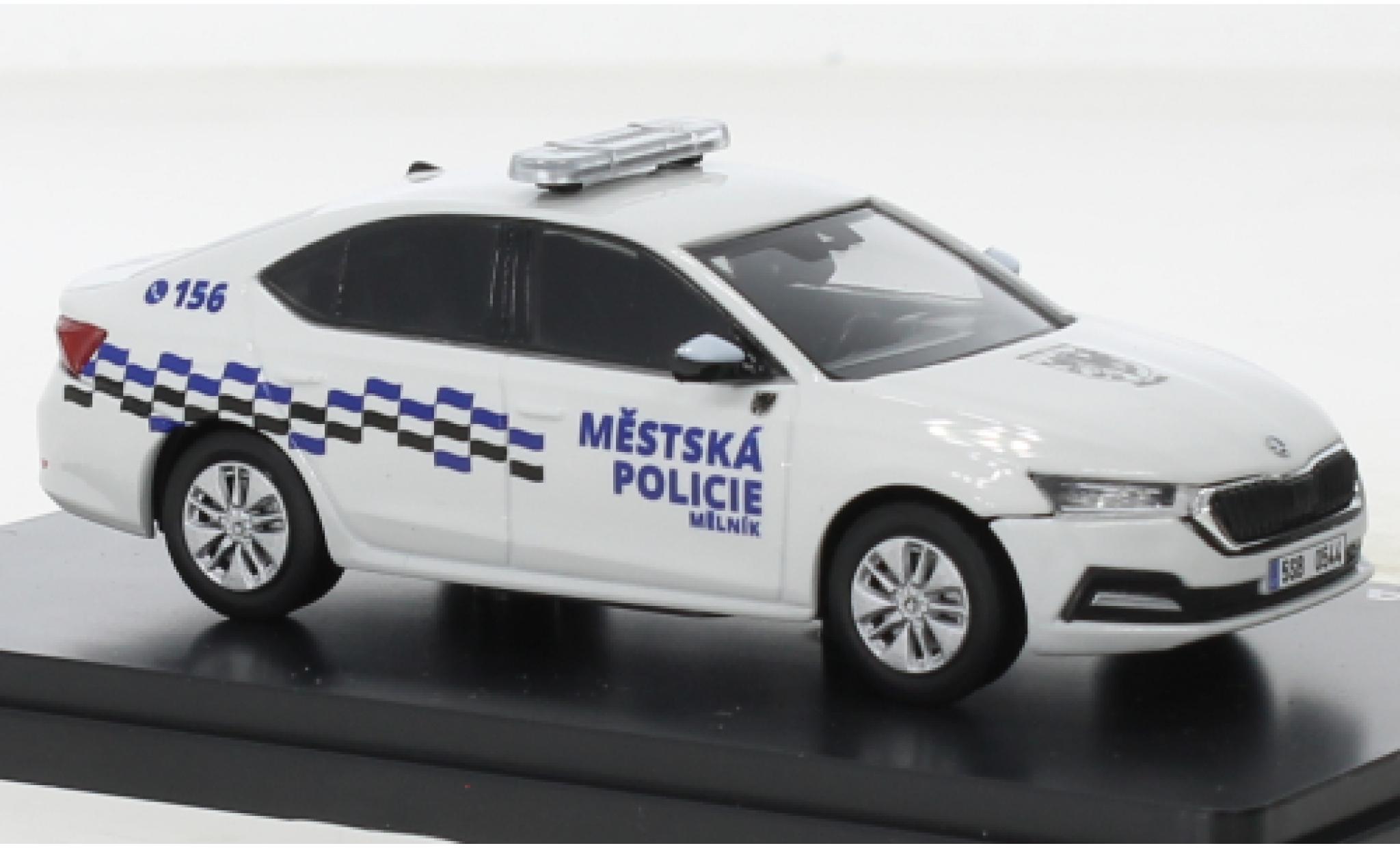 Skoda Octavia 1/43 Abrex IV Mestska Policie 2020 modelauto