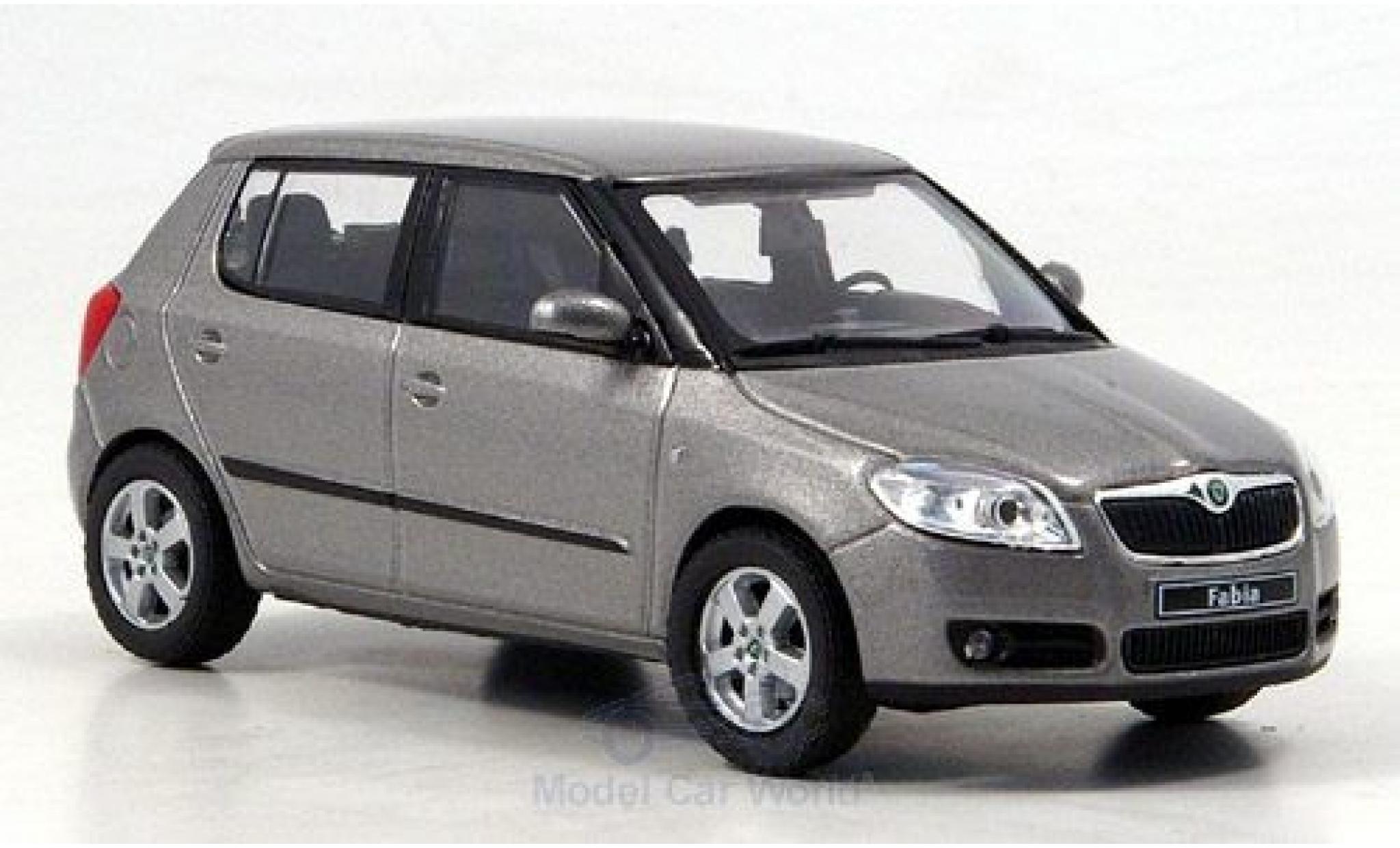 Skoda Fabia 1/43 Abrex II metallic beige 2006 modelauto