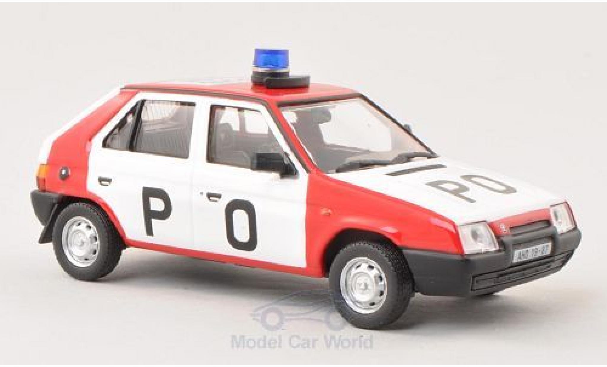 Skoda Favorit 1/43 Abrex P O 1987 (Tschechische Brandweer) modelauto