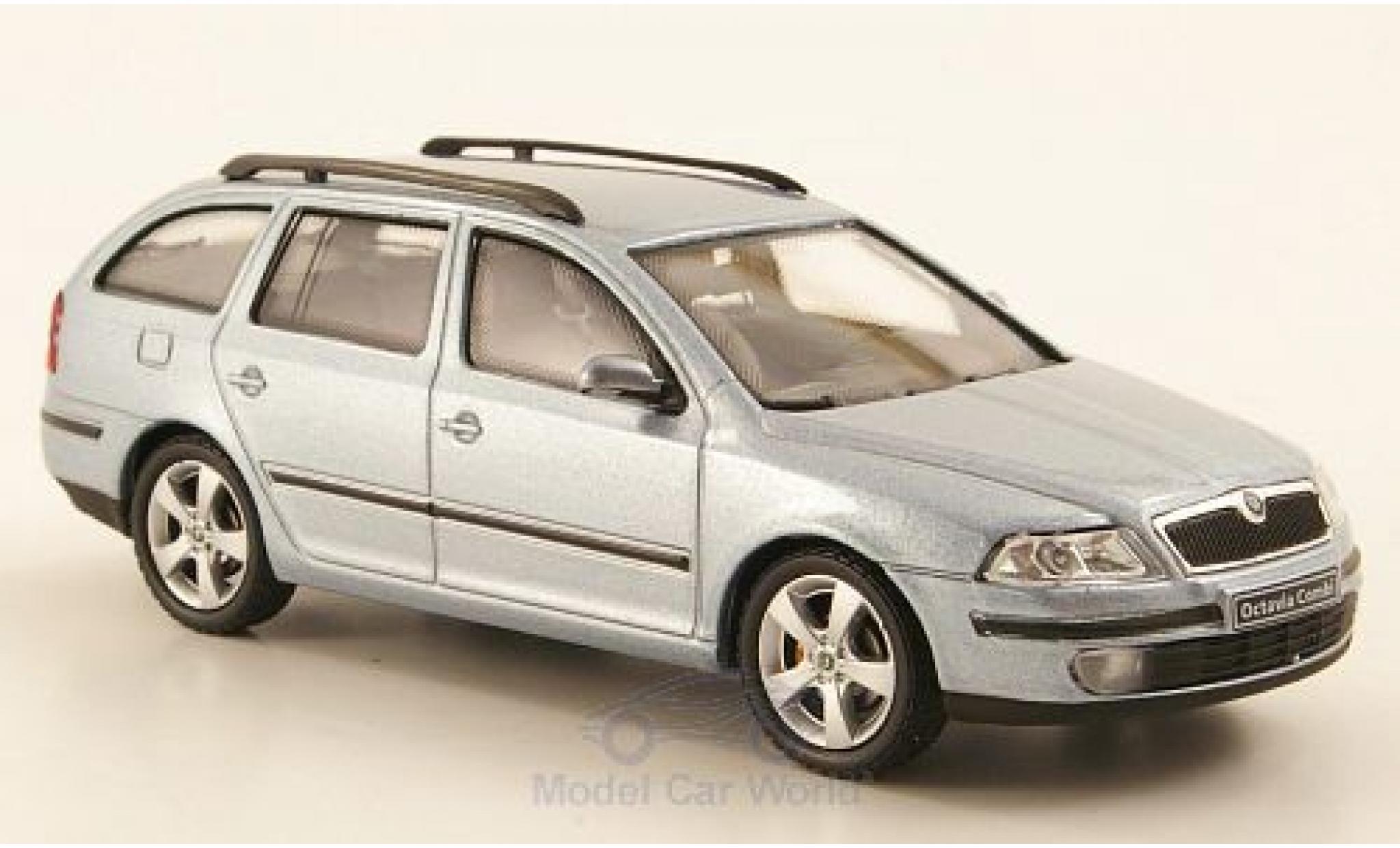 Skoda Octavia 1/43 Abrex Combi metallic blauw 2004 modelauto