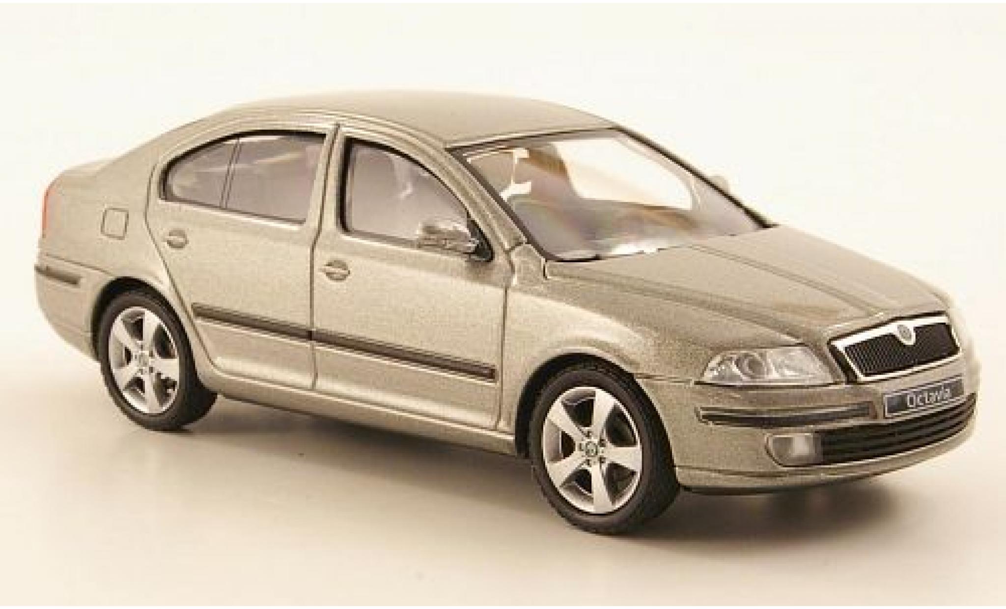 Skoda Octavia 1/43 Abrex metallic grijs 2004 modelauto
