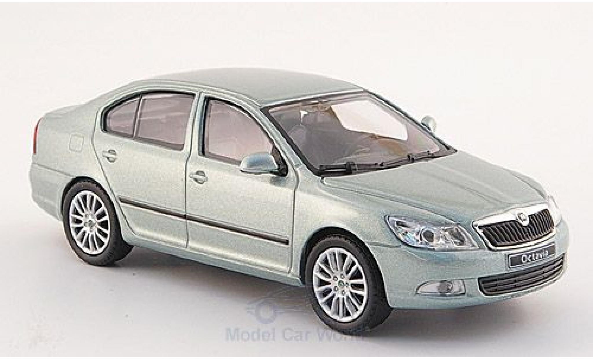 Skoda Octavia 1/43 Abrex metallic groen 2008 ohne Vitrine modelauto