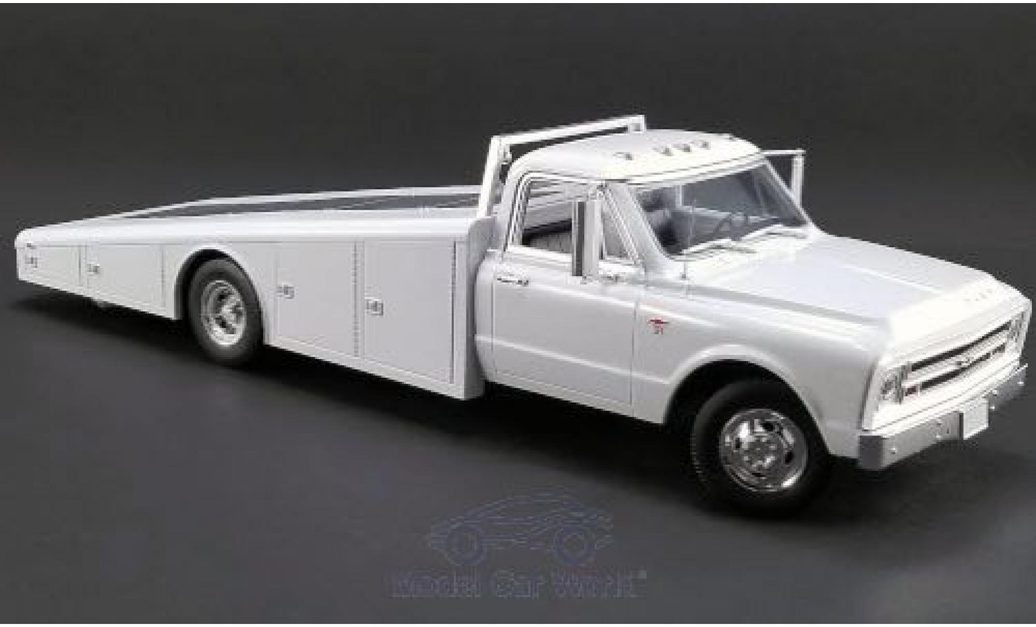 Chevrolet C-30 1/18 ACME Ramp Truck wit 1967 modelauto