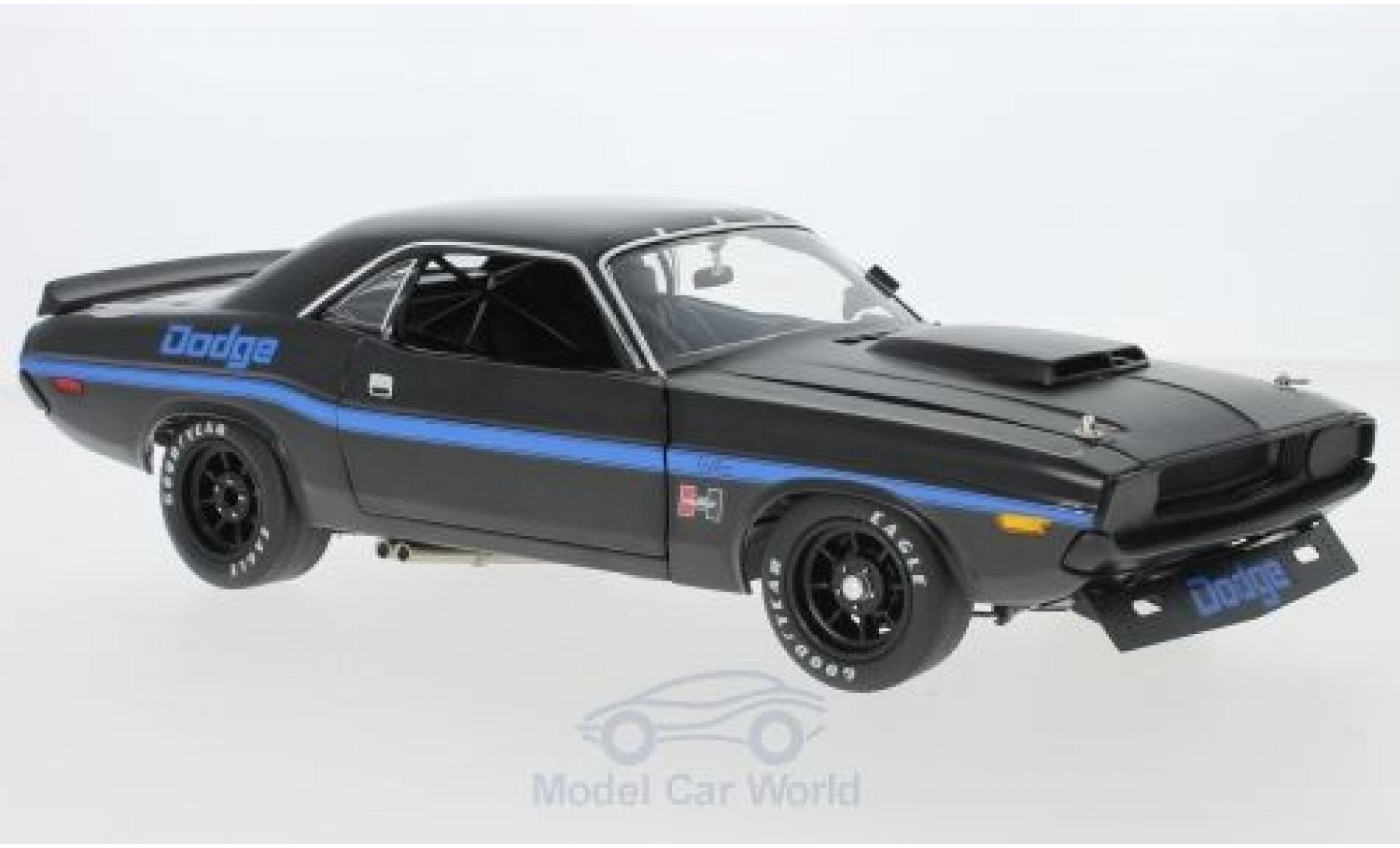Dodge Challenger 1/18 ACME Trans Am Street Version zwart/blauw 1970 modelauto