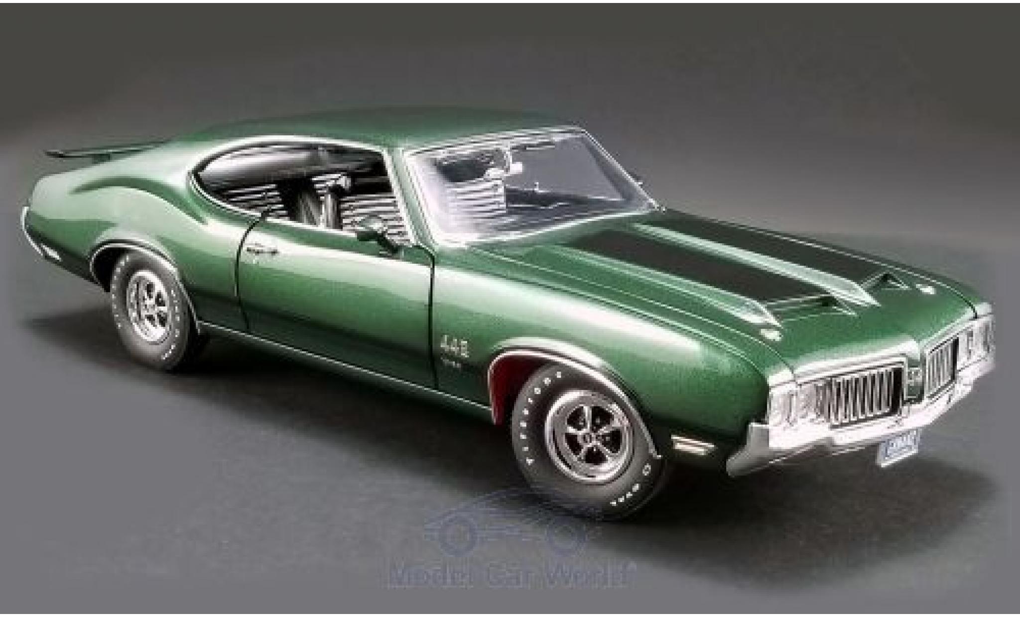 Oldsmobile 442 1/18 ACME W-30 metallic groen/zwart 1970 modelauto