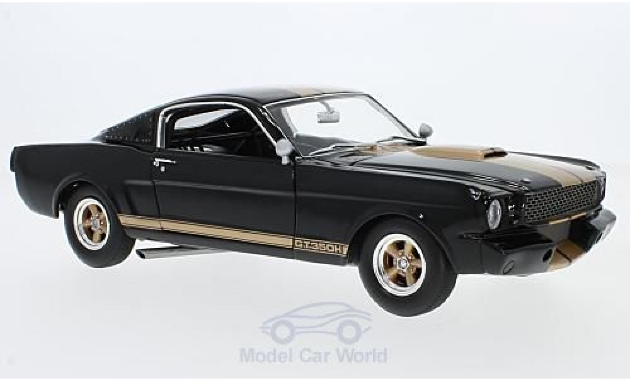 Shelby GT 1/18 ACME 350H zwart/gold 1966 Rent A Racer modelauto