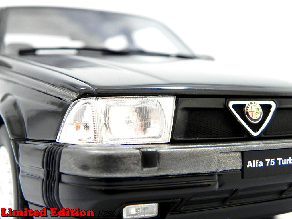 Alfa Romeo 75 turbo 1.8 Q.V. LM087A zwart 1/18 Laudoracing Models
