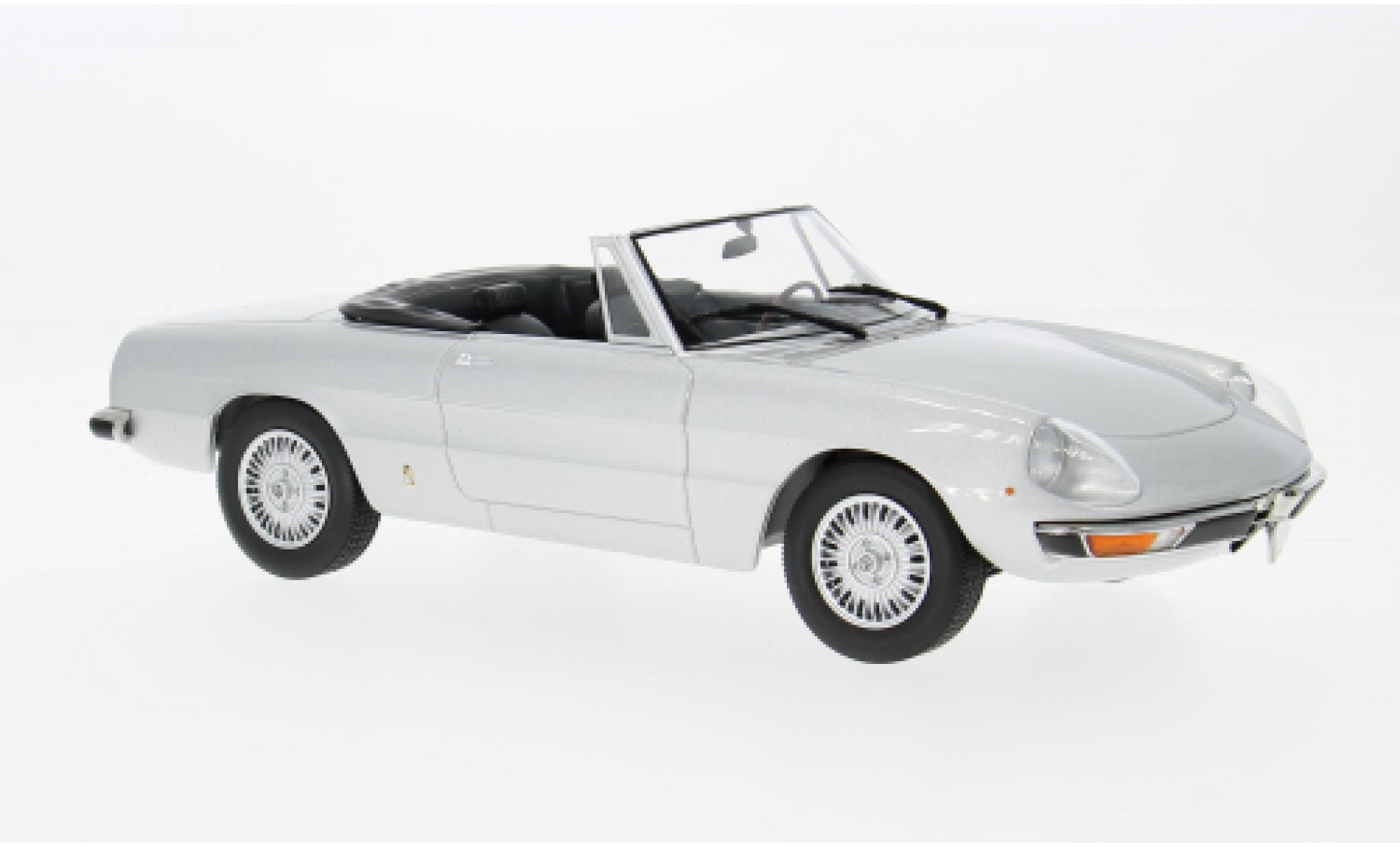 Alfa Romeo 2000 1/18 Norev Spider grijs 1973 1:18 modelauto
