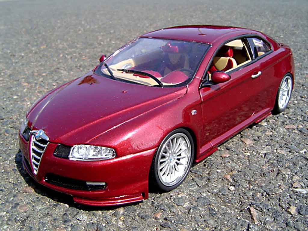 Alfa Romeo GT 1/18 Welly gturismo modelauto