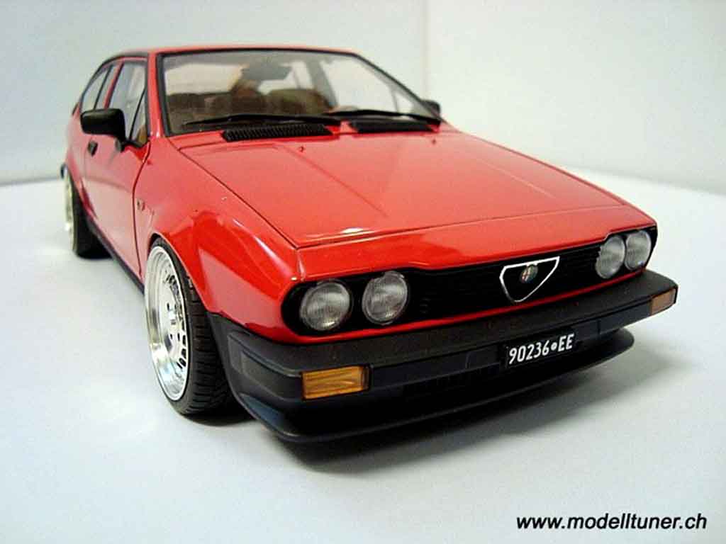 Alfa Romeo Alfetta gtv 2.0 V alfetta 1980 1/18 Autoart