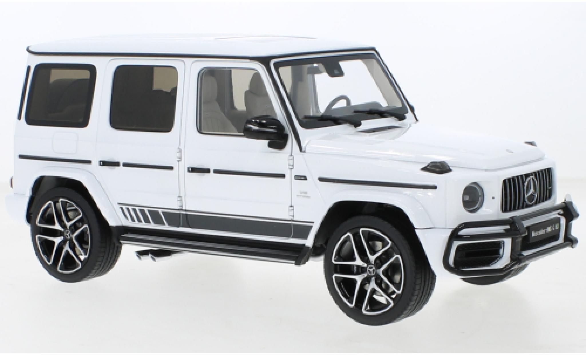 Mercedes Classe G 1/18 Almost Real AMG G63 (W463) wit 2019 modelauto