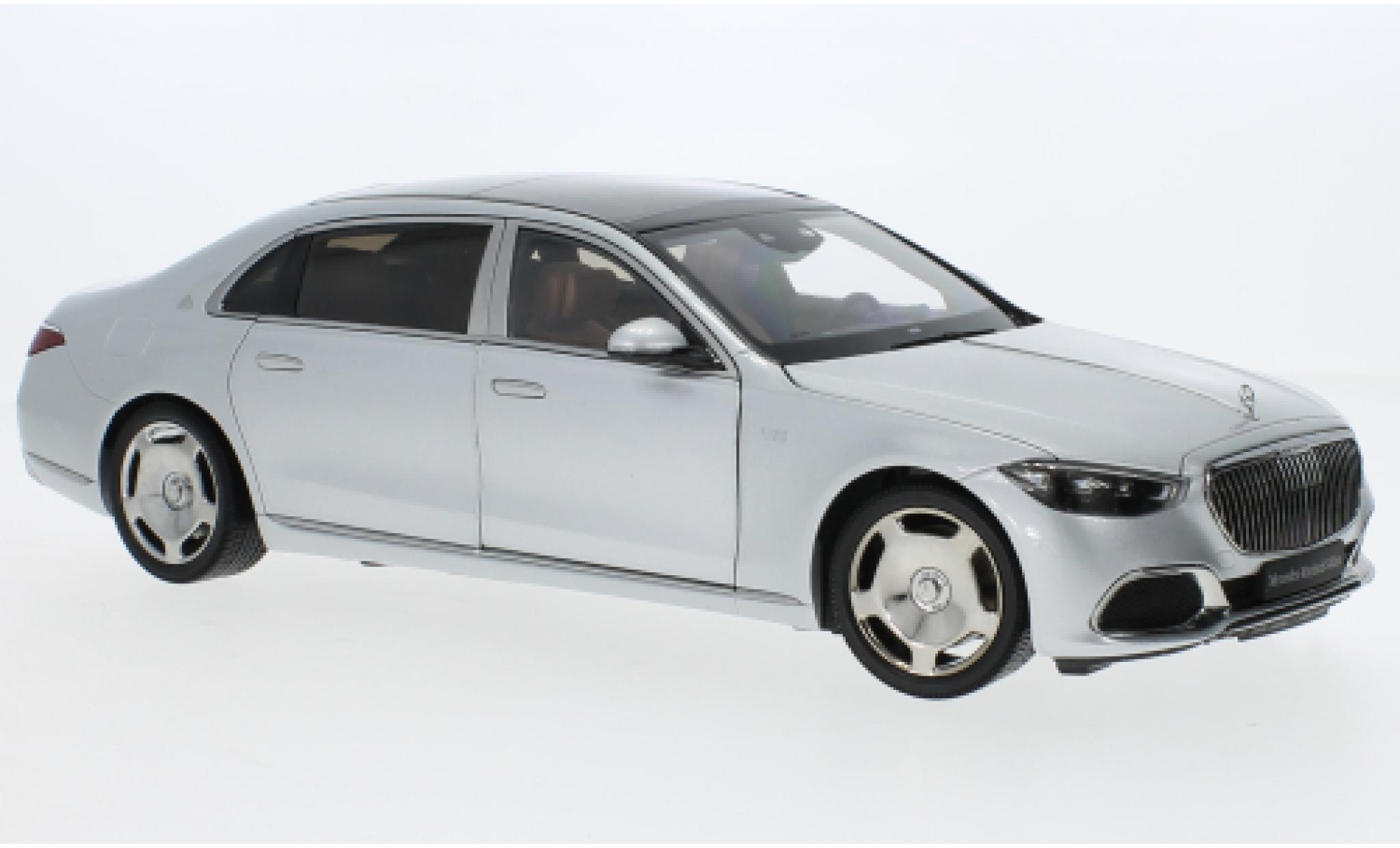 Mercedes CLA 1/18 Almost Real Maybach S-classe d 2021 modelauto