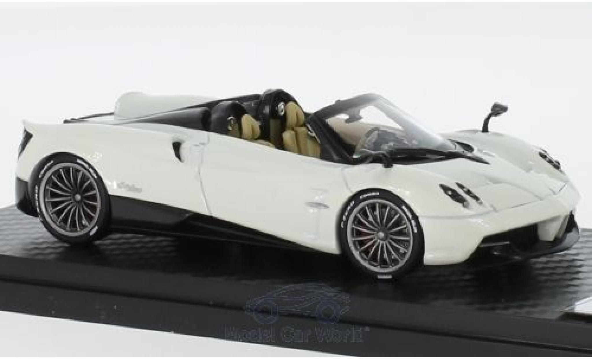 Pagani Huayra 1/43 Almost Real Roadster wit 2017 modelauto