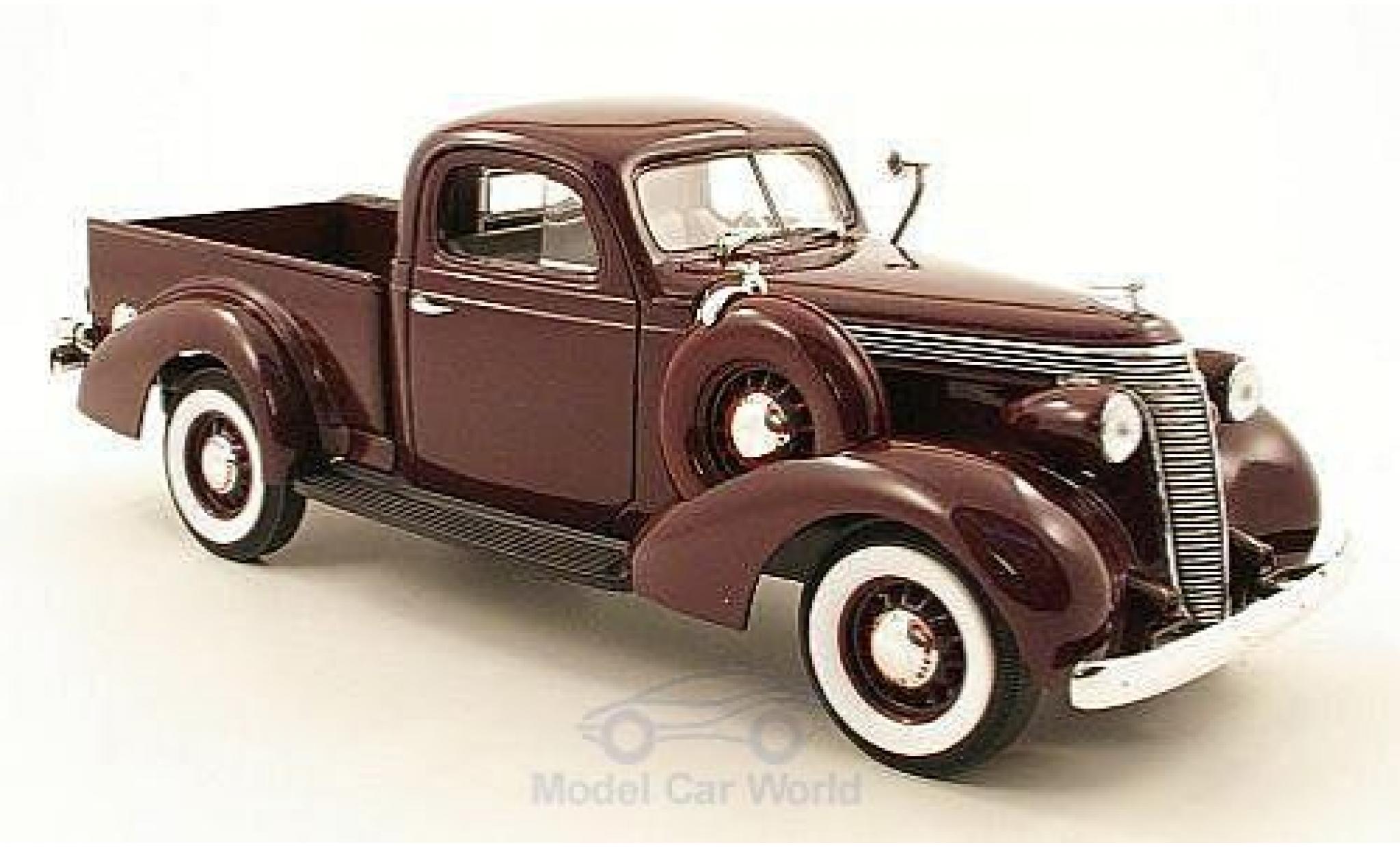 Studebaker Coupe Express 1/18 Yat Ming Pick Up paarsee 1937 modelauto