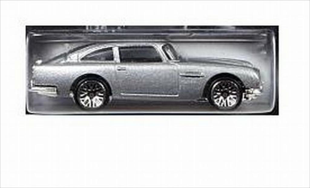Aston Martin DB5 1/64 Hot Wheels grijs RHD James Bond 007 1963 modelauto