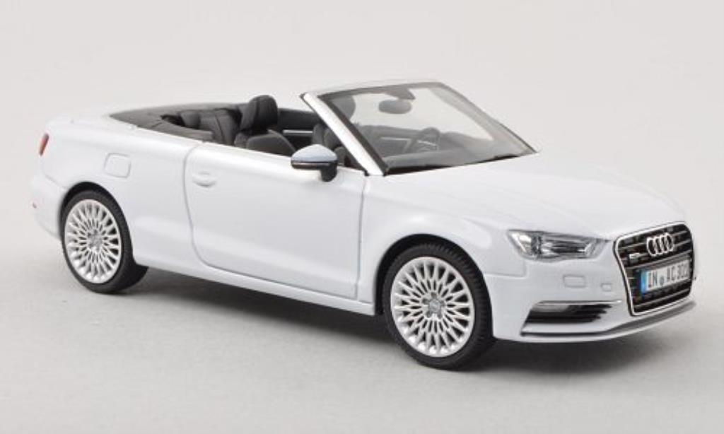 Audi A3 1/43 Herpa Cabriolet wit 2013 modelauto