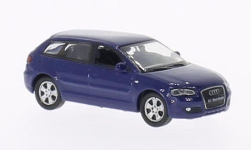 Audi A3 1/87 Welly Sportback blauw modelauto