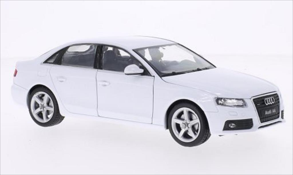 Audi A4 1/24 Welly wit 2009 modelauto