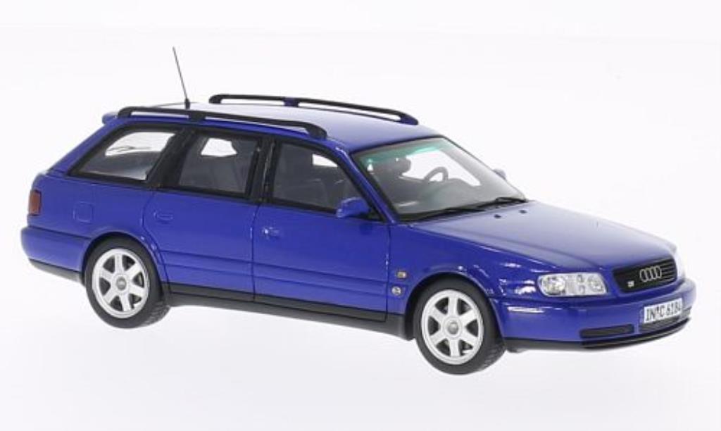 Audi S6 1/43 Spark plus Avant blauw modelauto