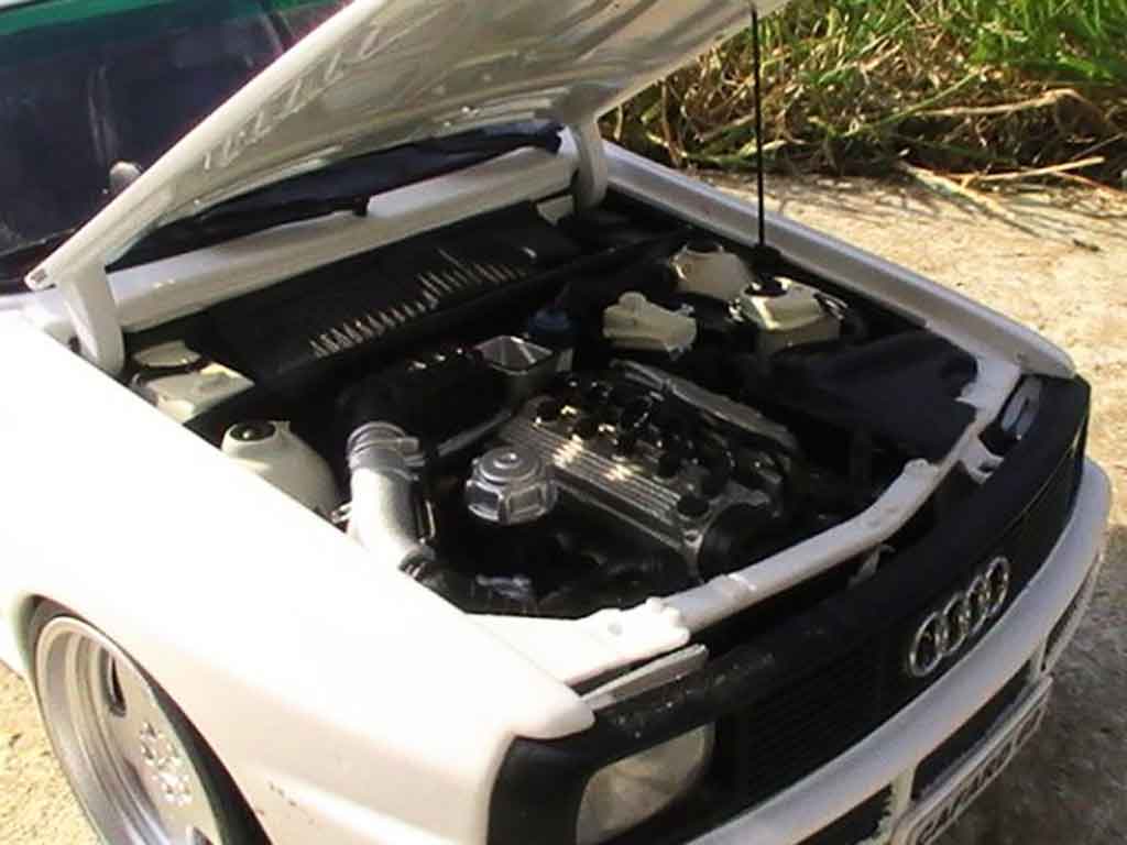 Audi Sport Quattro coupe wit jantes amg en 17 pouces entierement en alu 1/18 Autoart