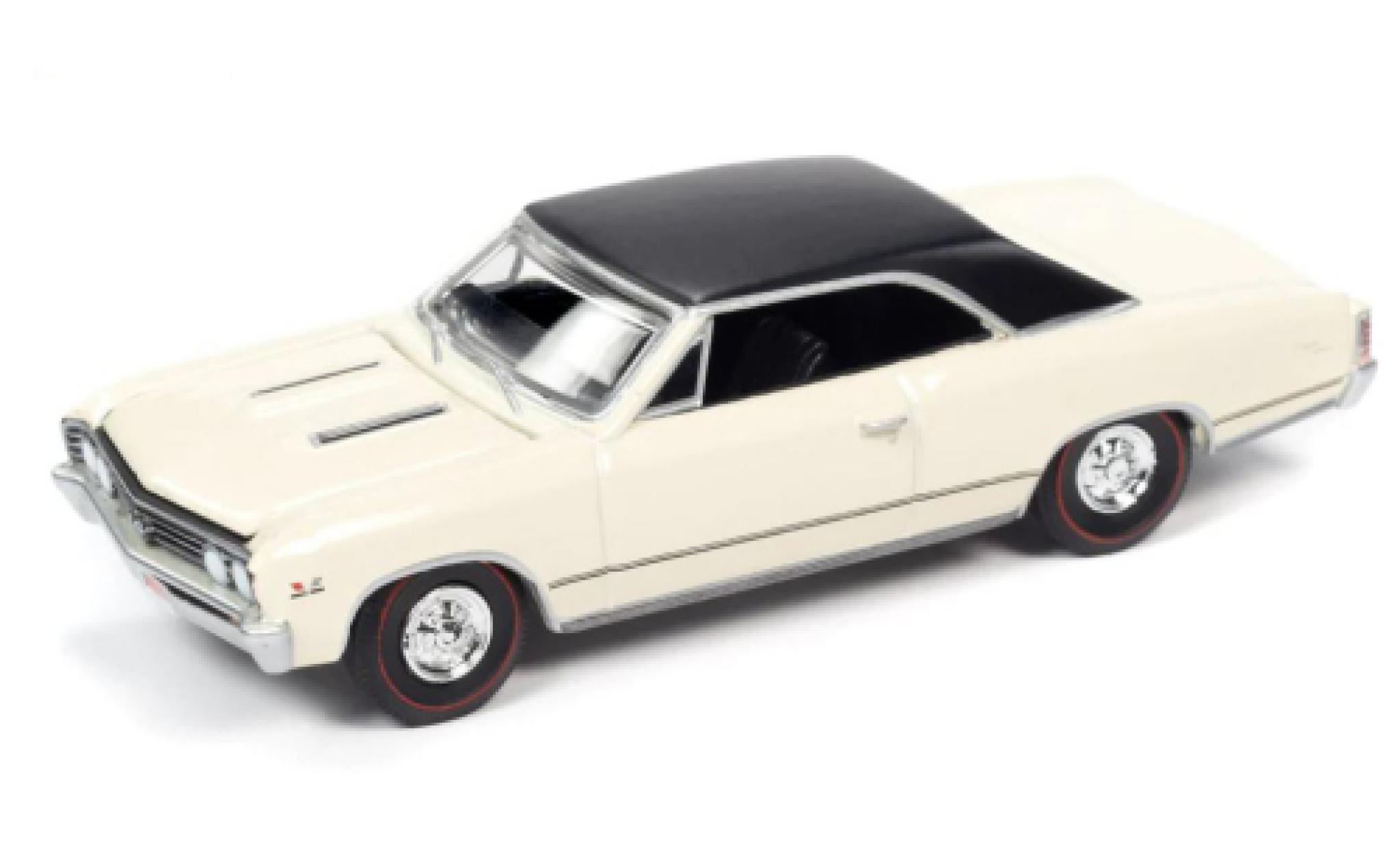 Chevrolet Chevelle 1/64 Auto World SS beige clair/zwart 1967 modelauto