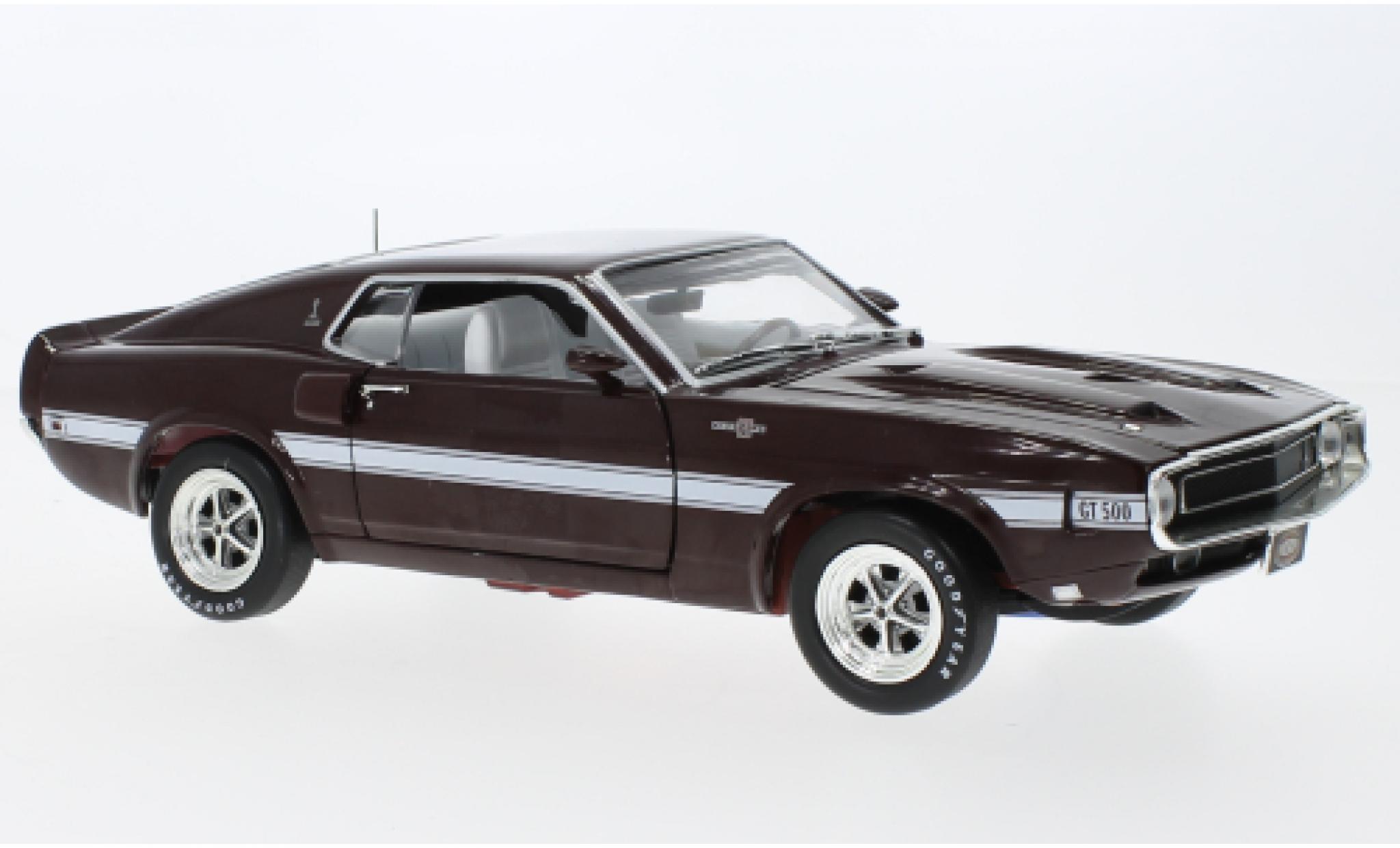 Shelby GT 500 1/18 Auto World Ford Mustang rood fonc&eacute; 1969 modelauto