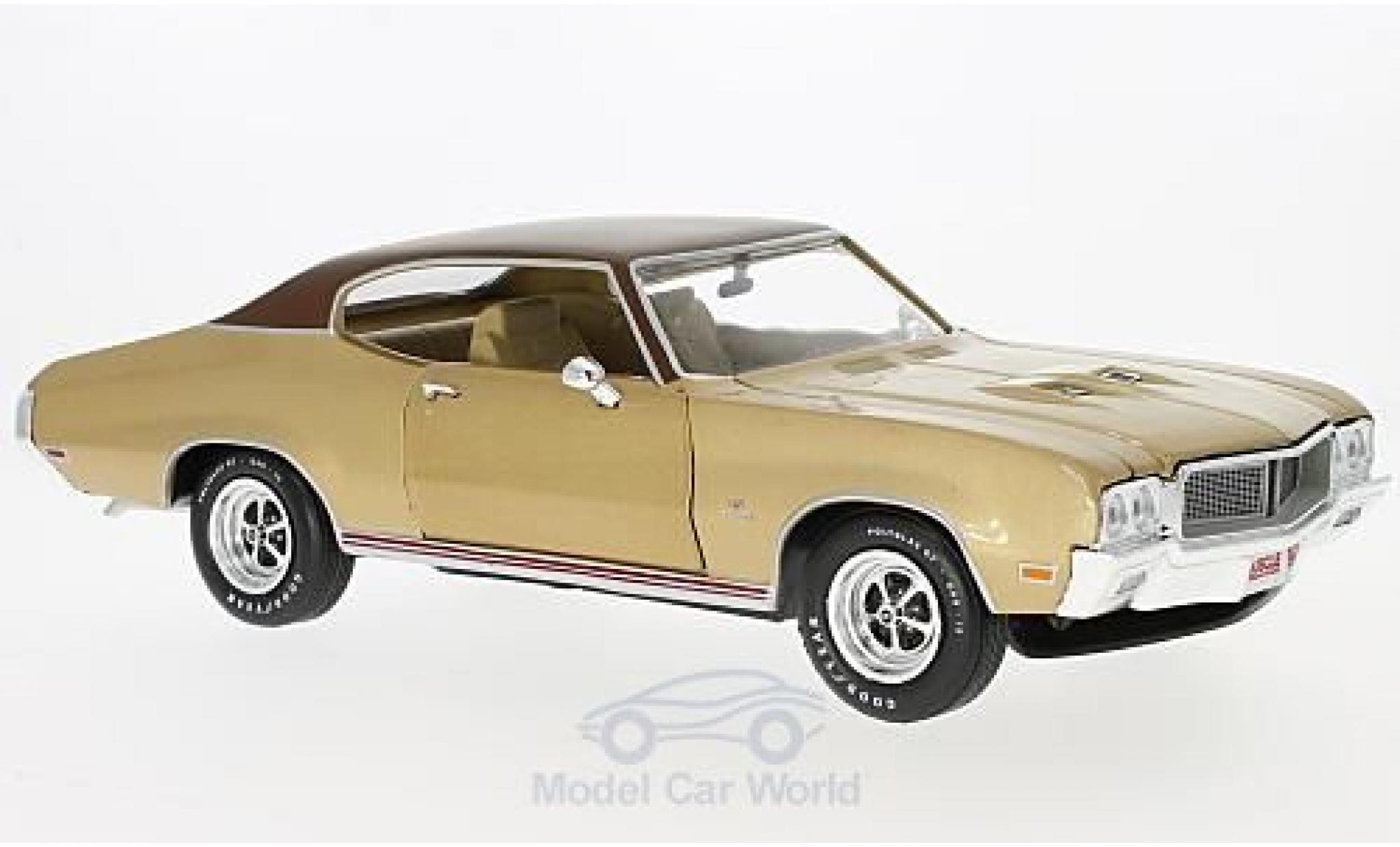 Buick GS 1/18 Auto World Stage 1 metallic beige/bruin 1970 modelauto